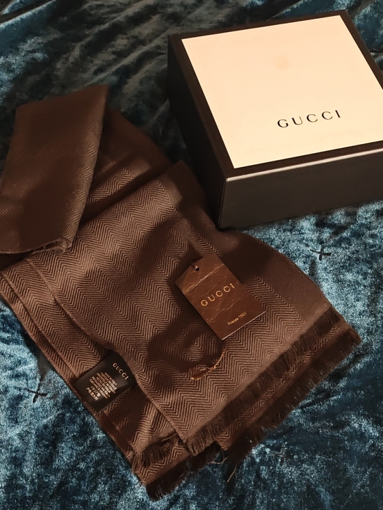 Gucci Other - Gucci Brown Scarf with Black Logo Tag